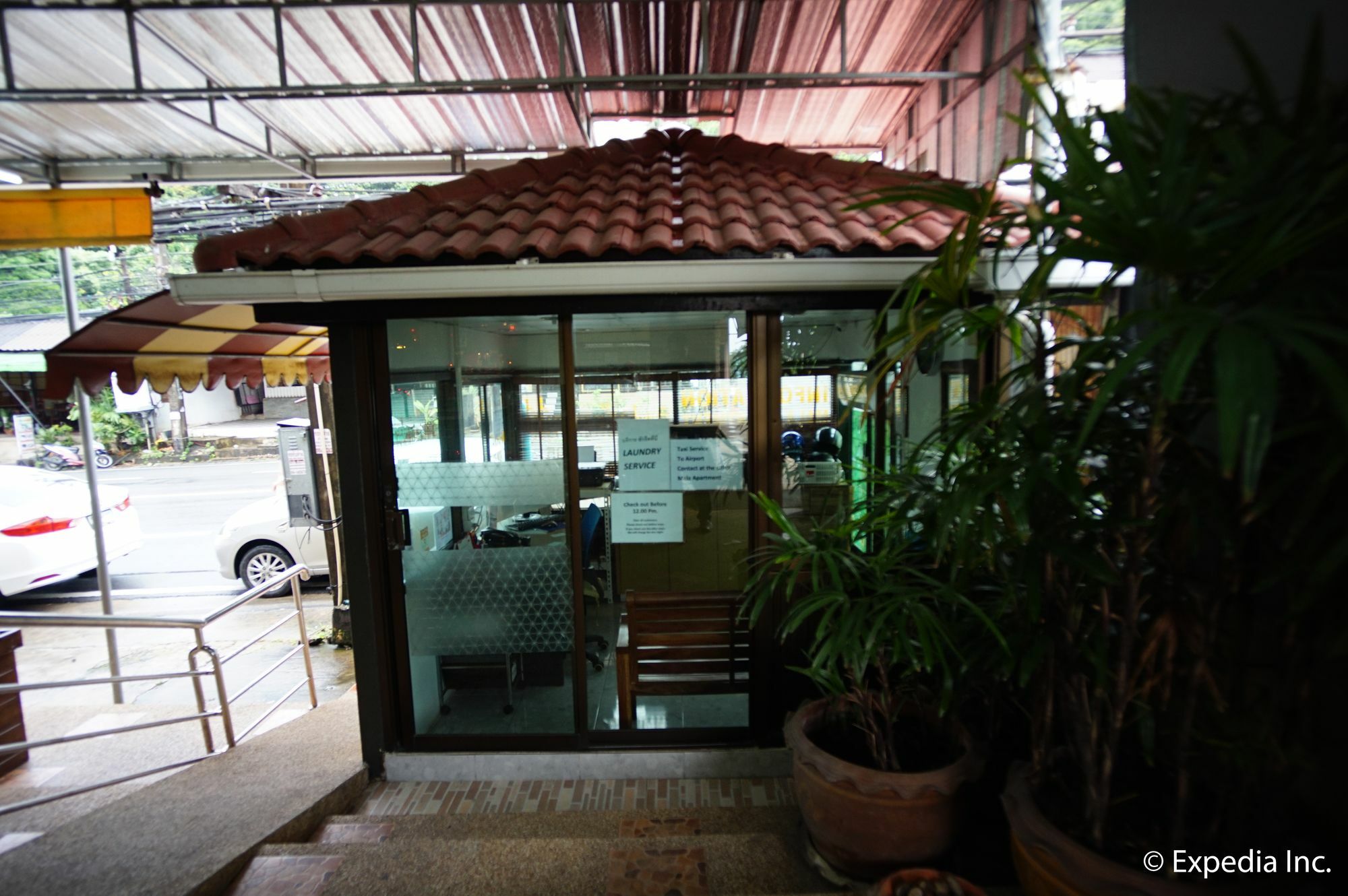 Mala Hotel Kata Beach  Exterior photo